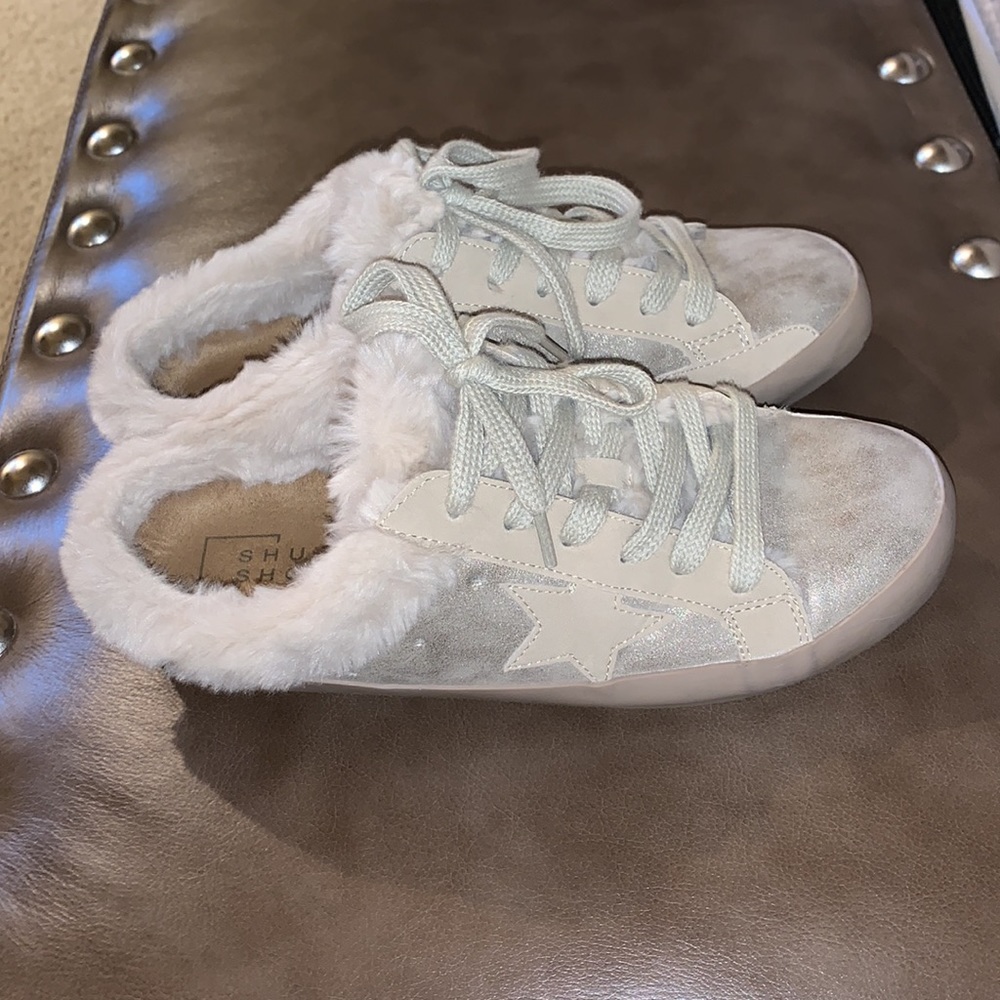 Sherpa slip on sneakers